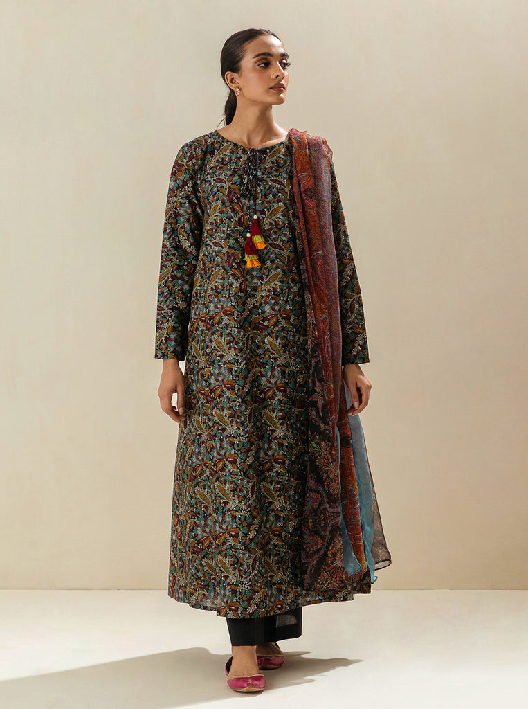 unstitched printed lawn suits